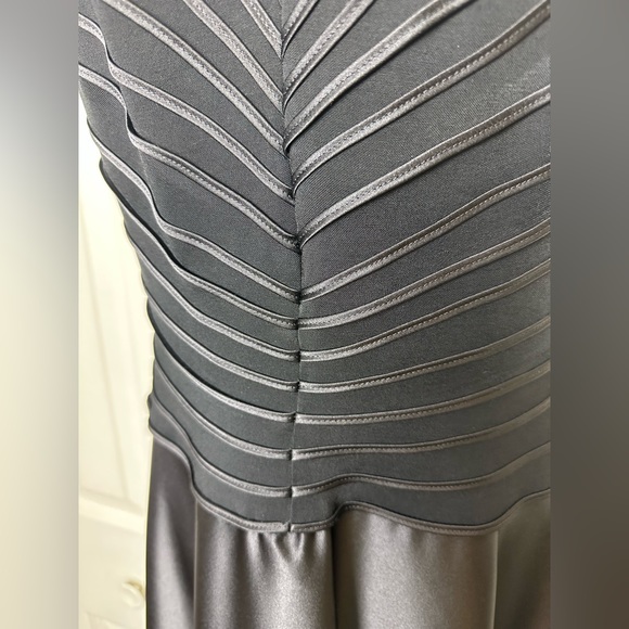 New TADASHI SHOJI Black Evening Gown Black Tie Party Maxi Collared Formal Wear - Picture 7 of 12